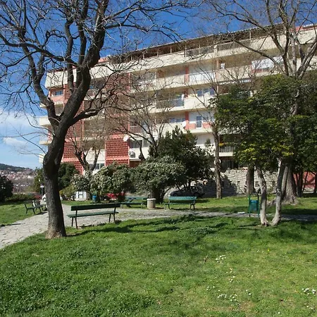 Aurora Apartment