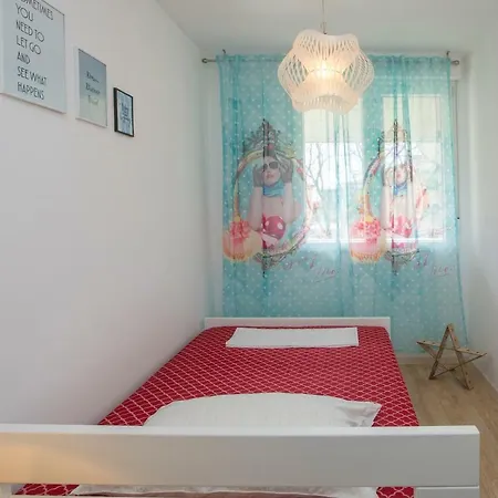 Aurora Apartment